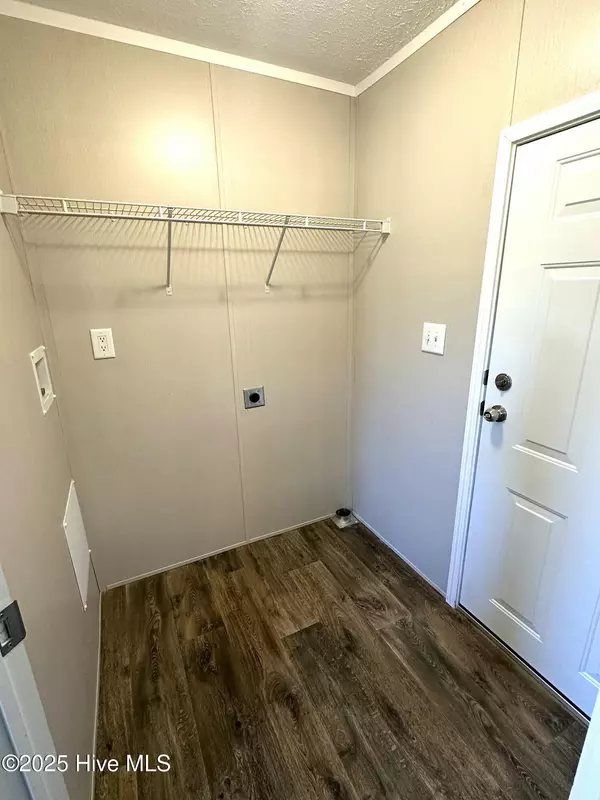 Elm City, NC 27822,5566 Weaver RD