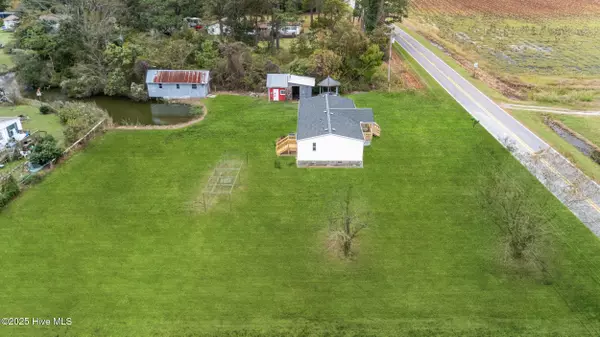 Elizabeth City, NC 27909,1742 Soundneck RD