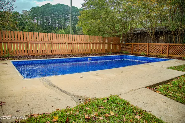 Biscoe, NC 27209,325 Craven ST