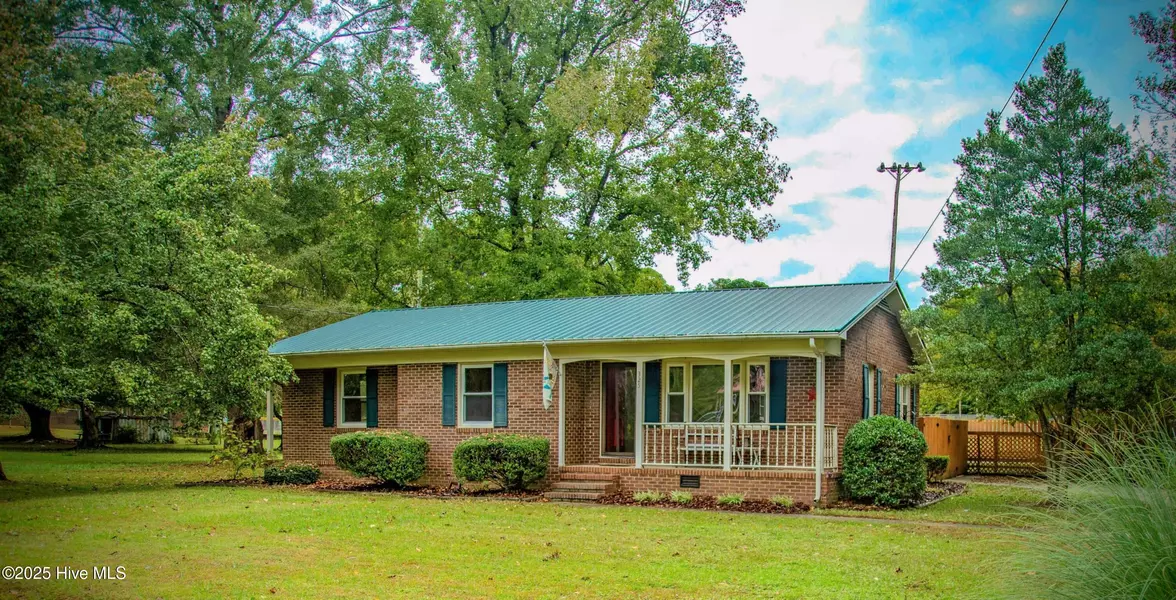 325 Craven ST, Biscoe, NC 27209