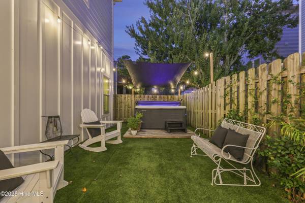 Carolina Beach, NC 28428,1225 Pinfish LN