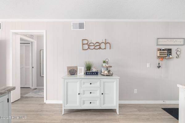 Atlantic Beach, NC 28512,301 Commerce Way WAY #241