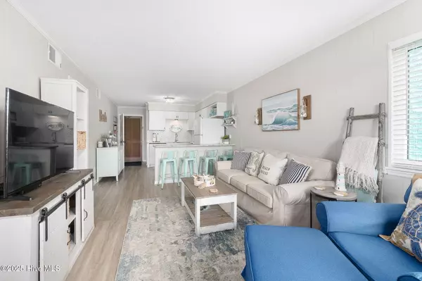 Atlantic Beach, NC 28512,301 Commerce Way WAY #241