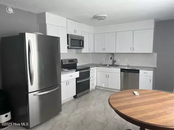 Leland, NC 28451,102 Dixie DR