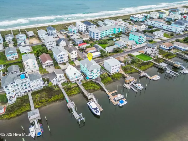 Carolina Beach, NC 28428,1101 Canal DR #2