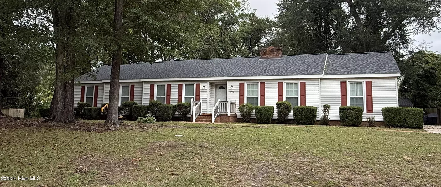 1002 Summerbrook PL, Jacksonville, NC 28540