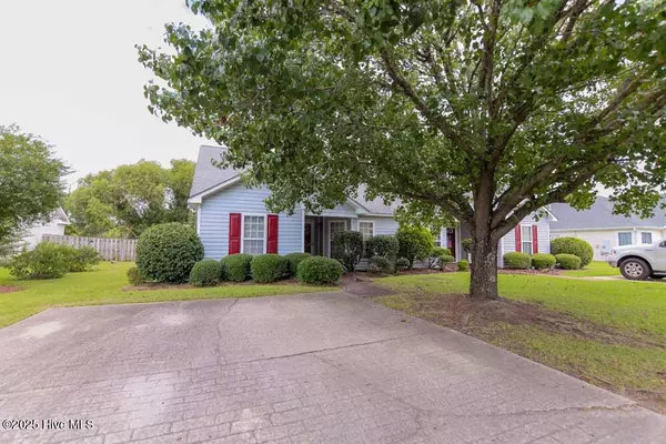 173 Emily DR #A, Winterville, NC 28590