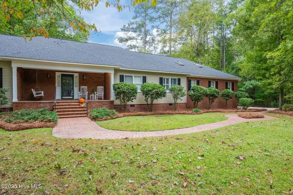 New Bern, NC 28562,3107 Coriander DR
