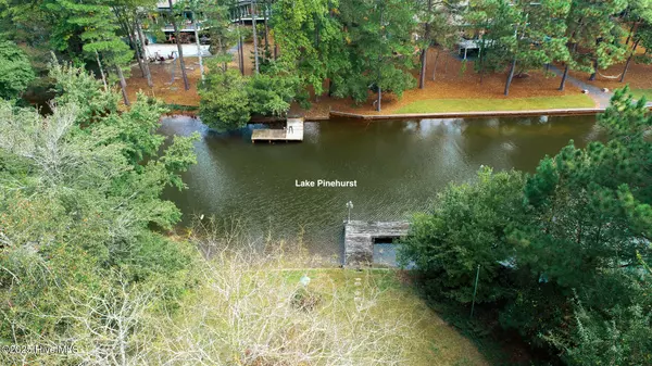 Pinehurst, NC 28374,1050 Burning Tree RD