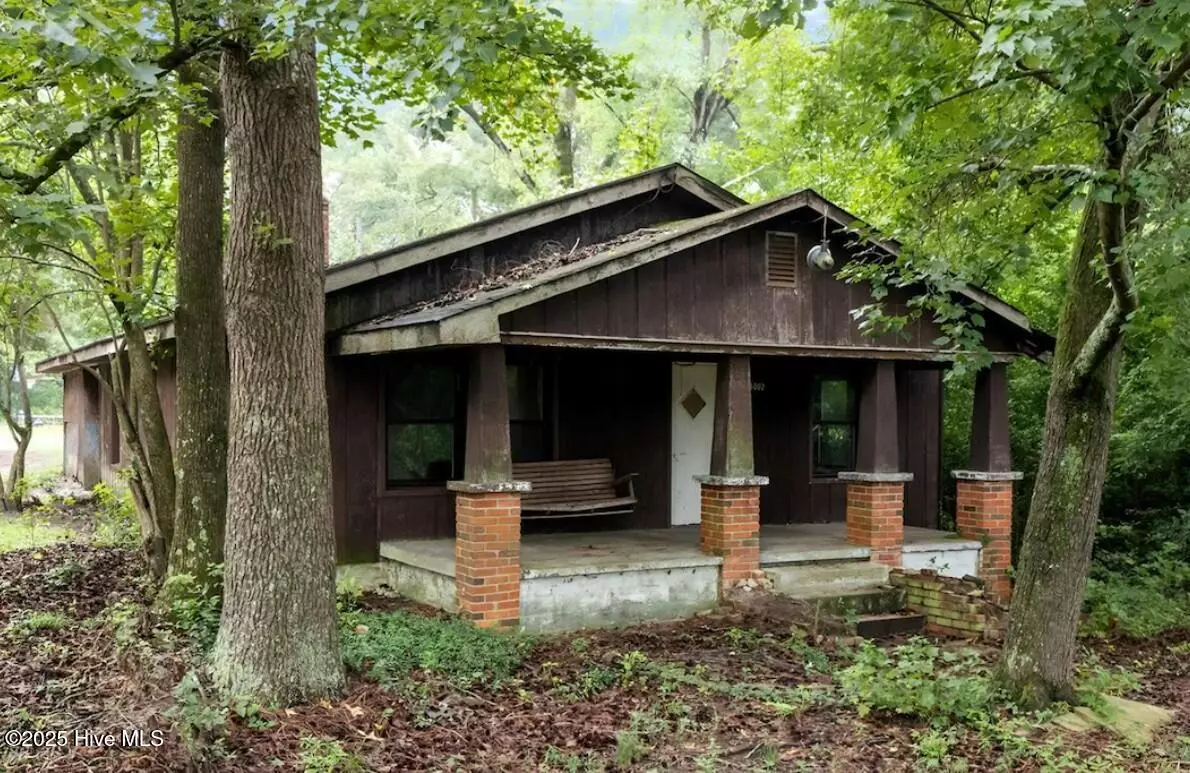 Laurel Hill, NC 28351,10020 Gibson RD