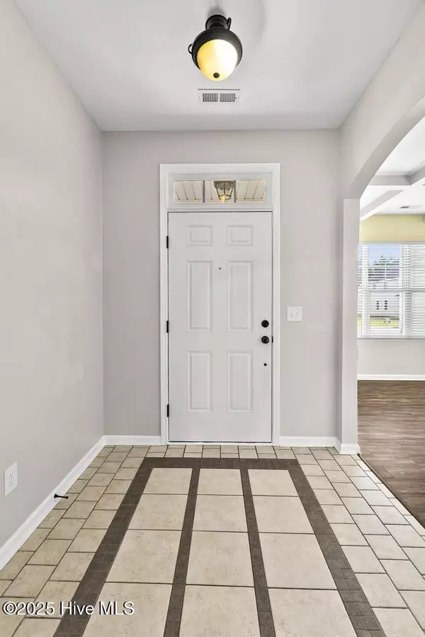 Jacksonville, NC 28546,408 Cyrus Thompson DR