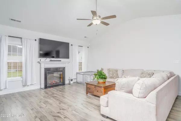 Sneads Ferry, NC 28460,901 Nubble CT