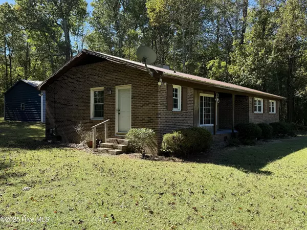 Roper, NC 27970,600 Mallard DR