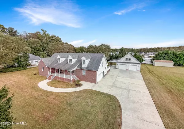 106 Fox LN, Moyock, NC 27958