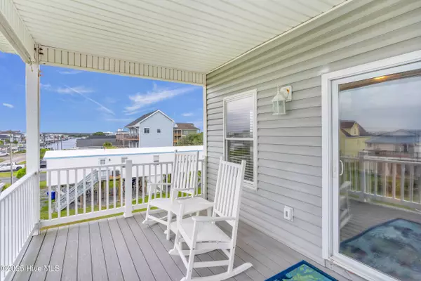 Surf City, NC 28445,8014 8th ST