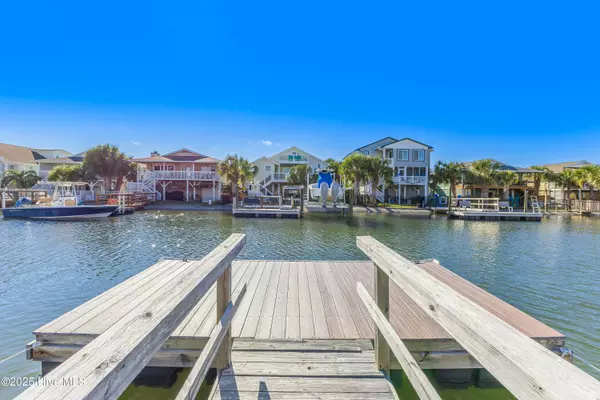 Ocean Isle Beach, NC 28469,31 Anson ST