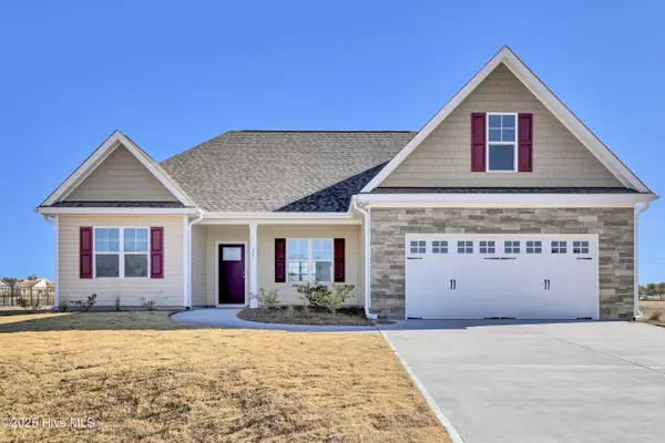 52 Talbert DR, Rocky Point, NC 28457