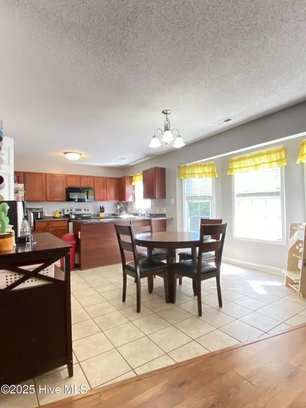 Jacksonville, NC 28546,130 Whiteleaf DR