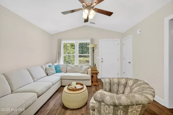 Leland, NC 28451,119 Lee DR #A