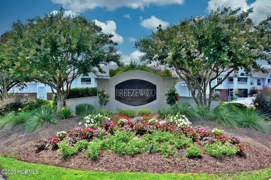 4109 Breezewood DR #Unit 104, Wilmington, NC 28412