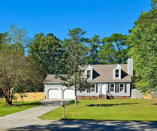 234 Natalie LN, Hubert, NC 28539