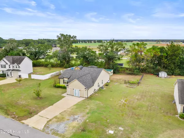 La Grange, NC 28551,106 Emmitt And Angie'S DR