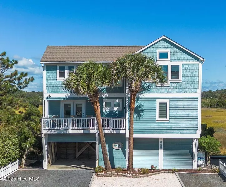 648 Ocean BLVD W, Holden Beach, NC 28462
