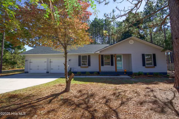 185 N Peach ST, Pinebluff, NC 28373