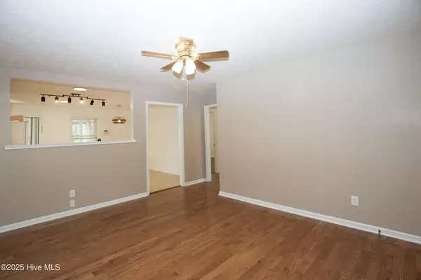 Pinebluff, NC 28373,185 N Peach ST