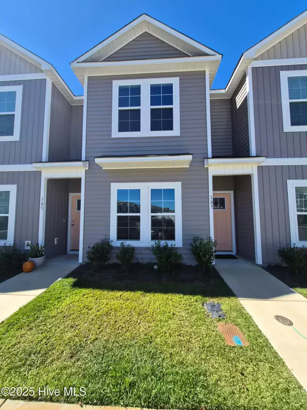 187 Loren RD, Hubert, NC 28539