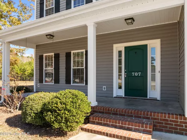 Greenville, NC 27858,707 Chicory CT