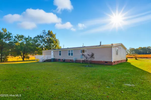 Mount Olive, NC 28365,1740 Dobbersville RD