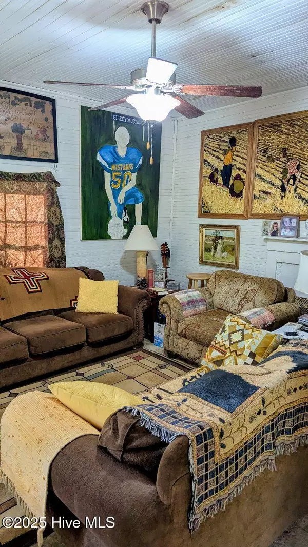 Aberdeen, NC 28315,304 Domino DR