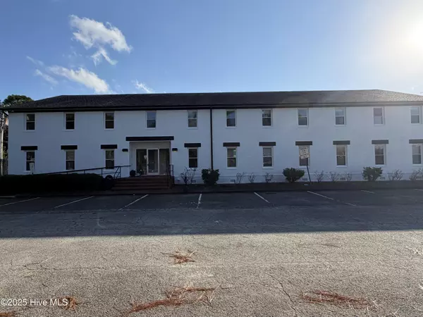 Wilmington, NC 28412,2451 College Road RD