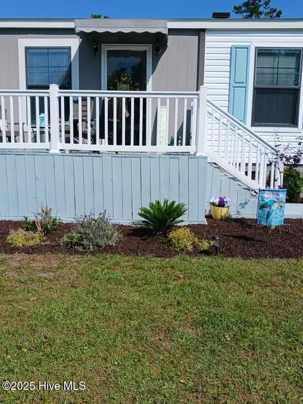 600 Ocean Spray DR, Cedar Point, NC 28584