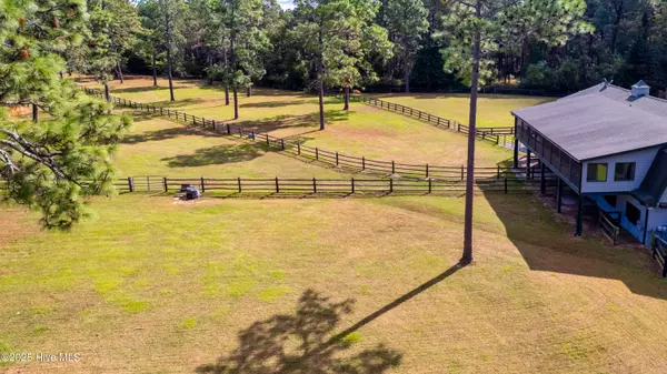 Southern Pines, NC 28387,207 Bump A Long LN