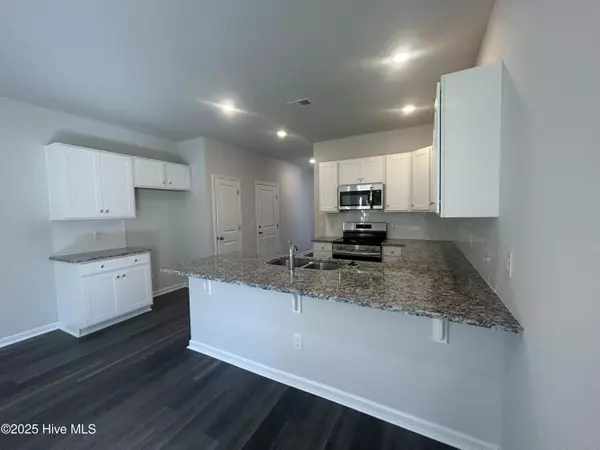 Ocean Isle Beach, NC 28469,313 Parkington LN #86a