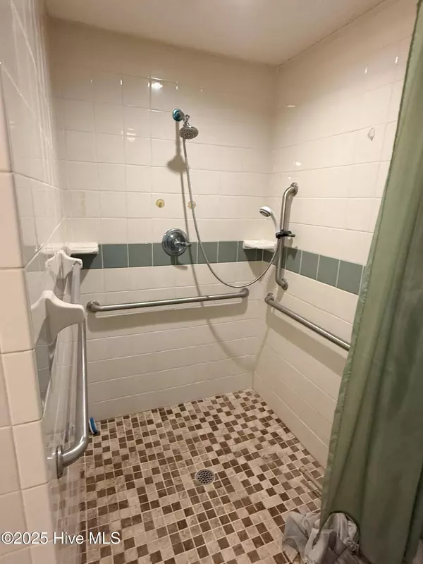 Clinton, NC 28328,90 Alexander LN