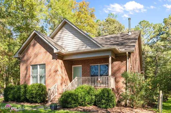 Washington, NC 27889,599 Mill RD