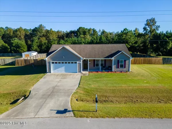 Richlands, NC 28574,105 Farmgate DR