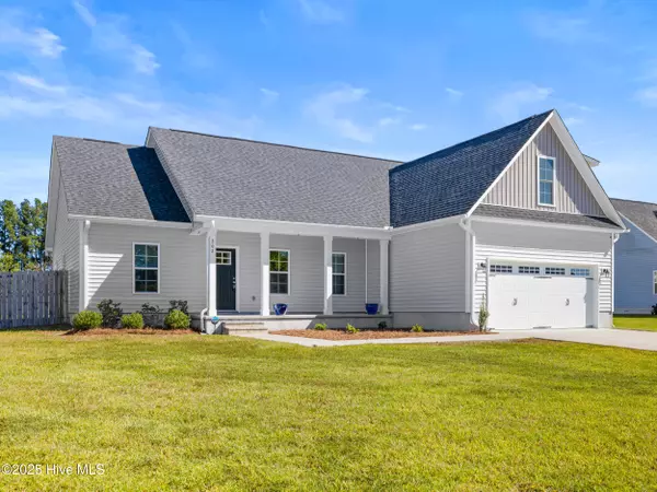 Richlands, NC 28574,202 Pembury WAY