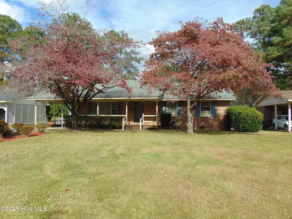 3108 Ridgecrest DR, Rocky Mount, NC 27803