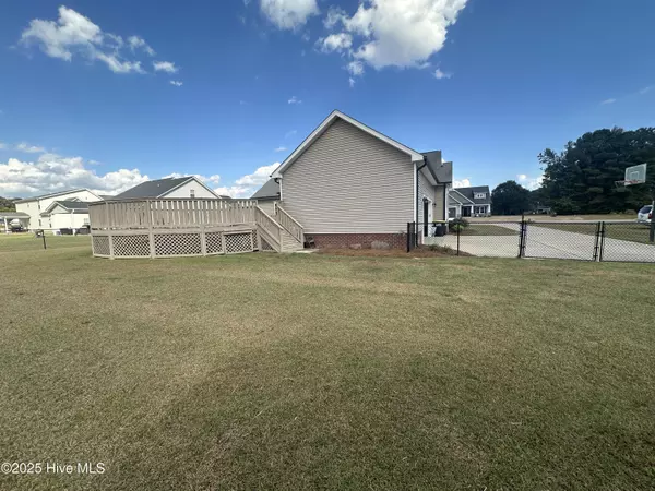La Grange, NC 28551,3730 Huntcliff DR