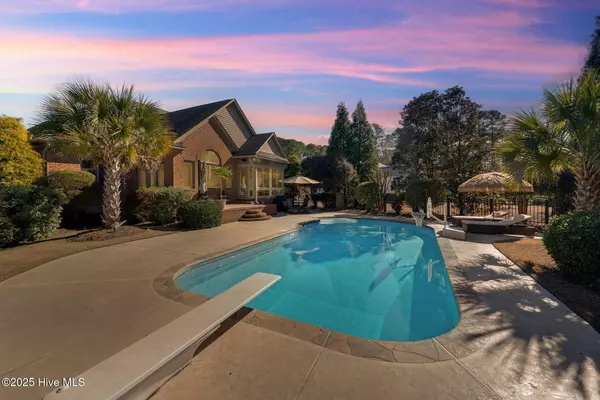 Chocowinity, NC 27817,100 York CT
