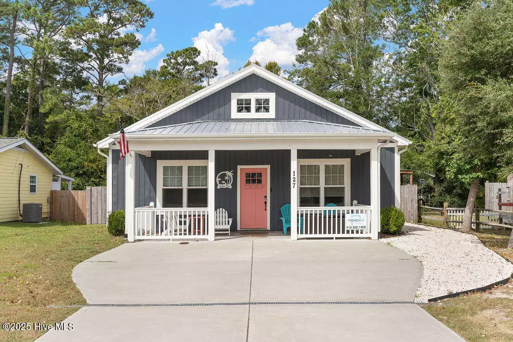 Oak Island, NC 28465,127 NW 20th ST