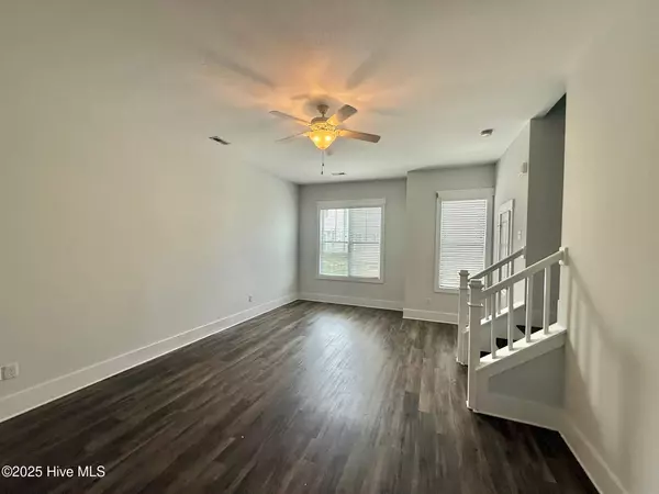 Wilmington, NC 28409,4006 Tamarisk LN