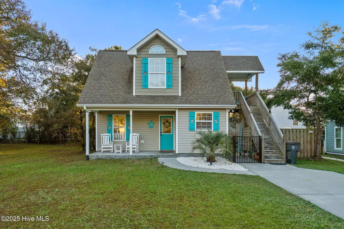 Oak Island, NC 28465,114 NE 50th ST