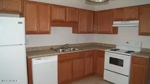 New Bern, NC 28560,3660 Neuse BLVD #C1