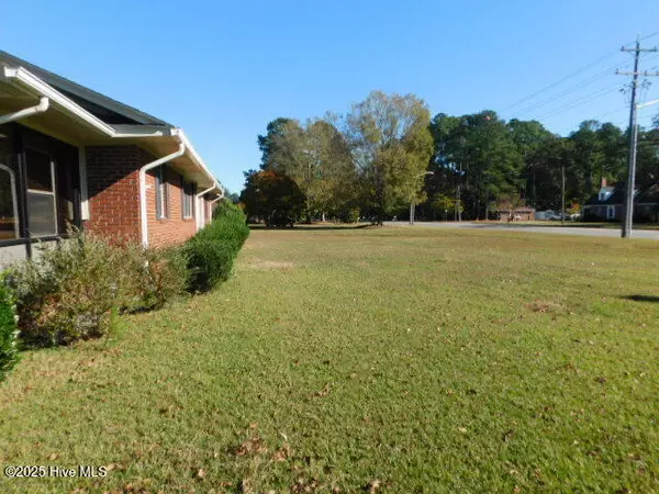 Tarboro, NC 27886,2705 N Main ST