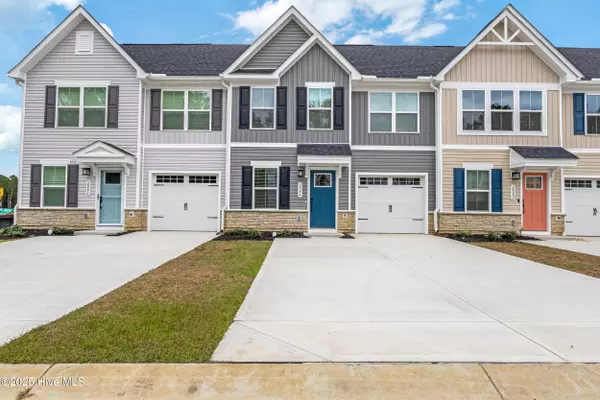 2084 Parrow LN NW, Calabash, NC 28467